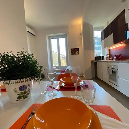 Kibilu - Viale Regina Margherita * Mediolan